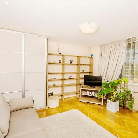 Molnar Nemiga 12 Apartment Minsk